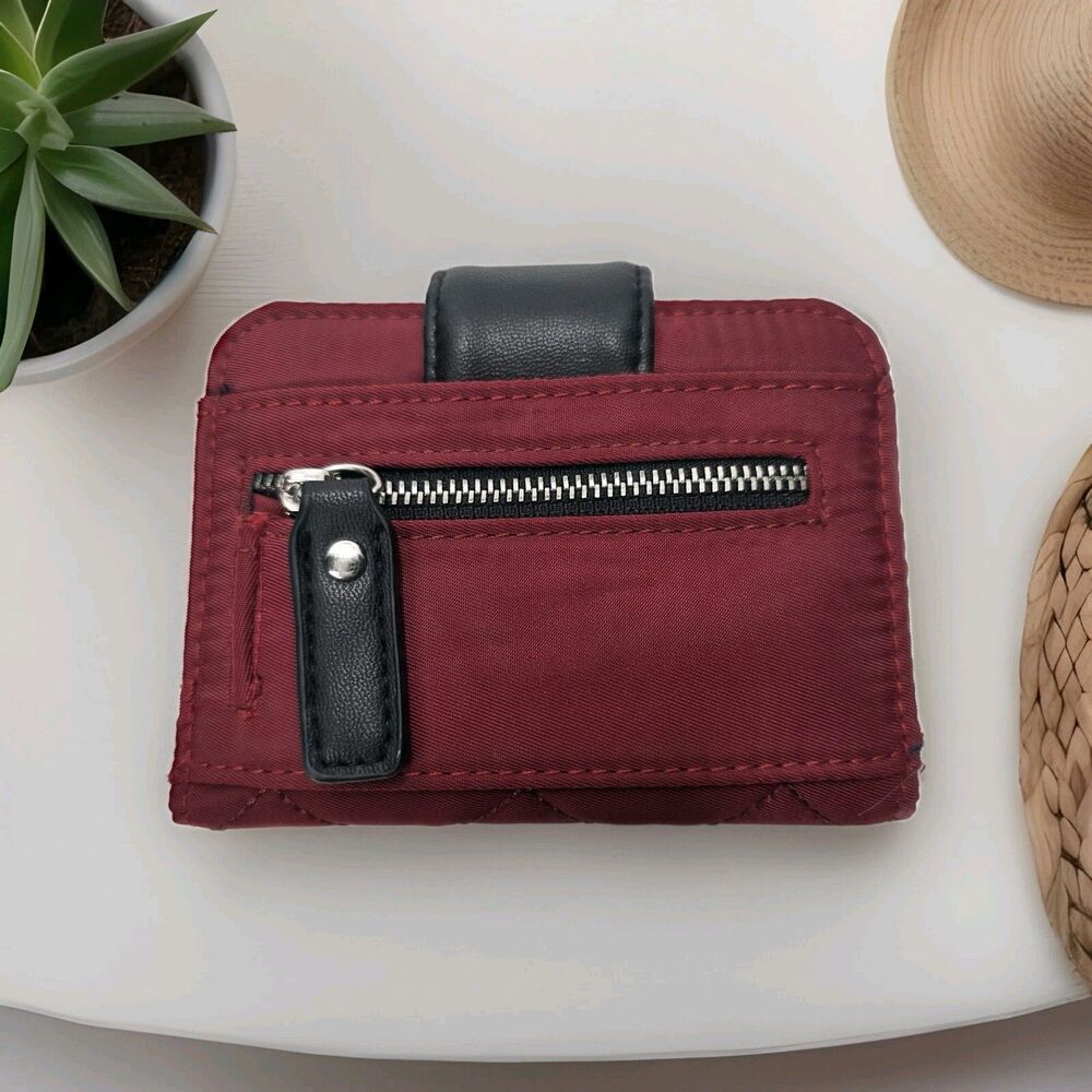 Mundi wallet Red silvadur Snap On Quilted Pattern Size Small